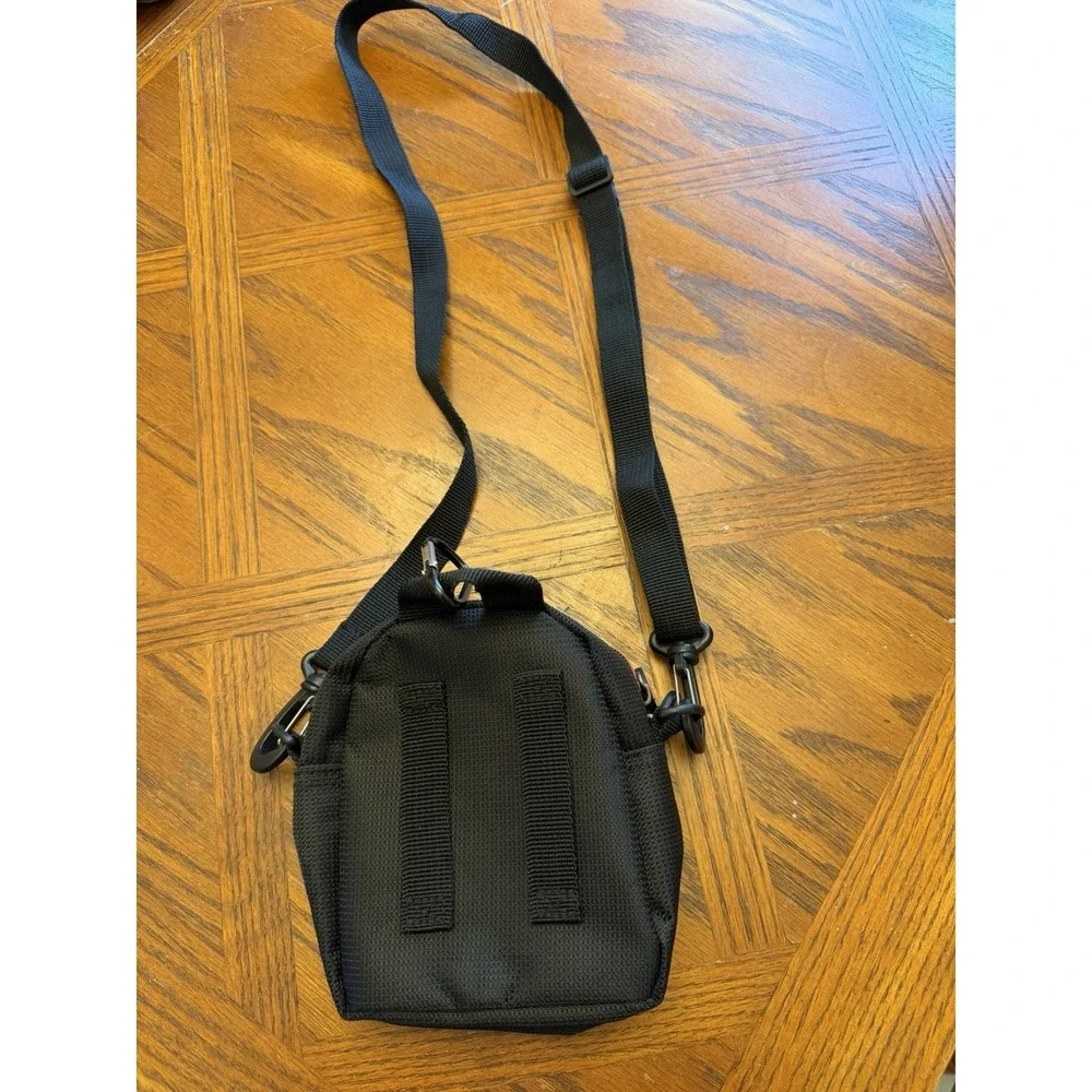 Harley Davidson  Women's Black Cross Body Bag Purse Adjustable
